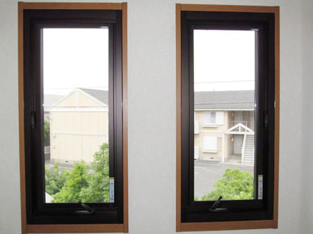 銚子市T様邸　ＦＩＸから縦すべり出し窓へ交換　空気の入れ替えが出来るように