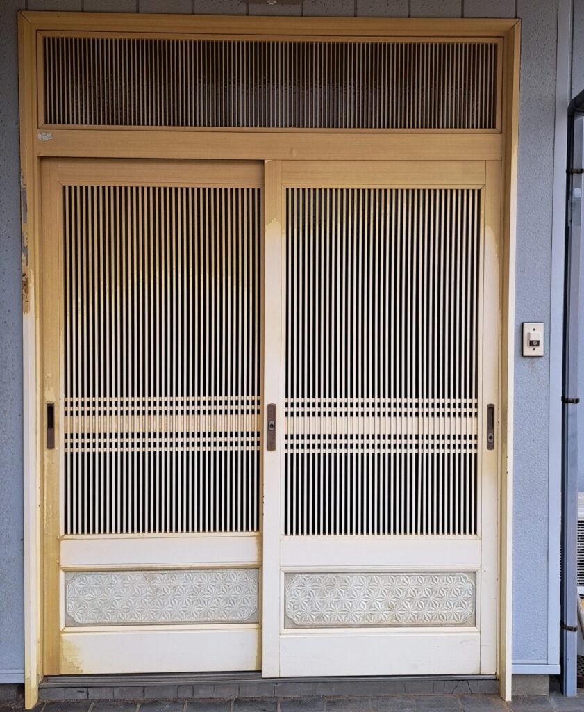玄関施工前