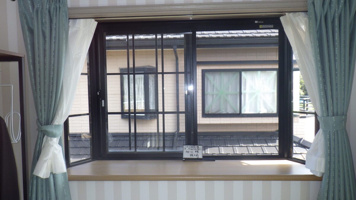 高い断熱性で結露を防ぎ、騒音も大幅にカット。快適な住まいを実現します。